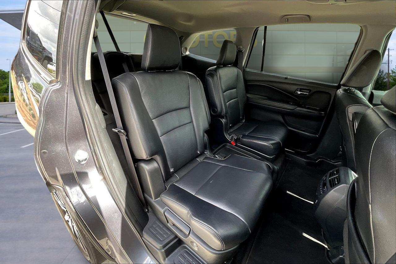 2022 HONDA PILOT TOURING Houston TX