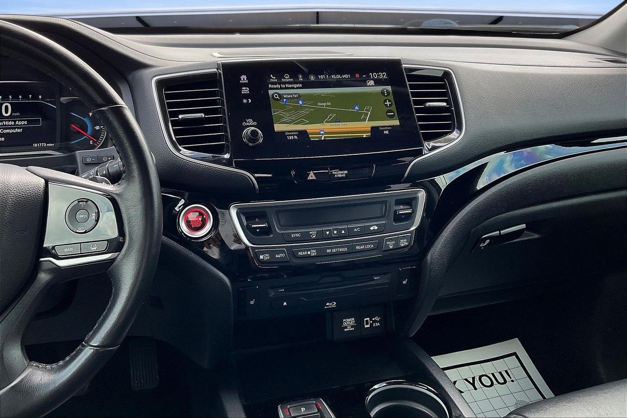 2022 HONDA PILOT TOURING Houston TX