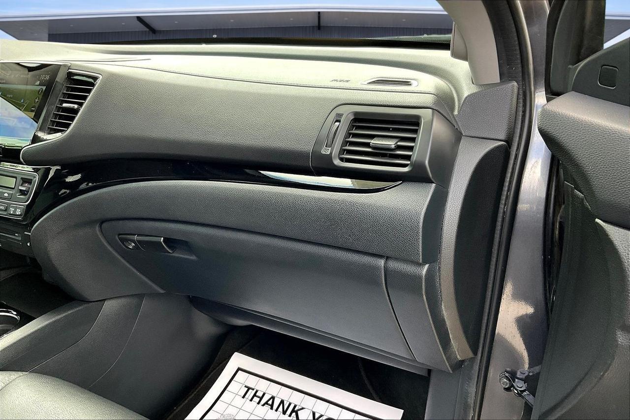 2022 HONDA PILOT TOURING Houston TX