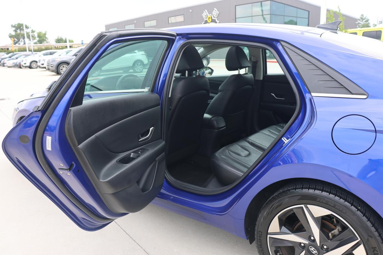 2022 HYUNDAI ELANTRA LIMITED Houston TX