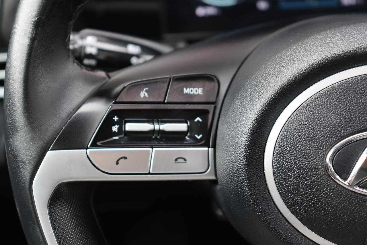 2022 HYUNDAI ELANTRA LIMITED Houston TX