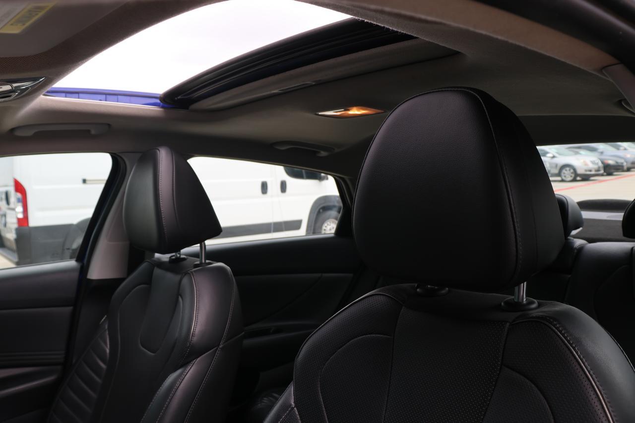 2022 HYUNDAI ELANTRA LIMITED Houston TX