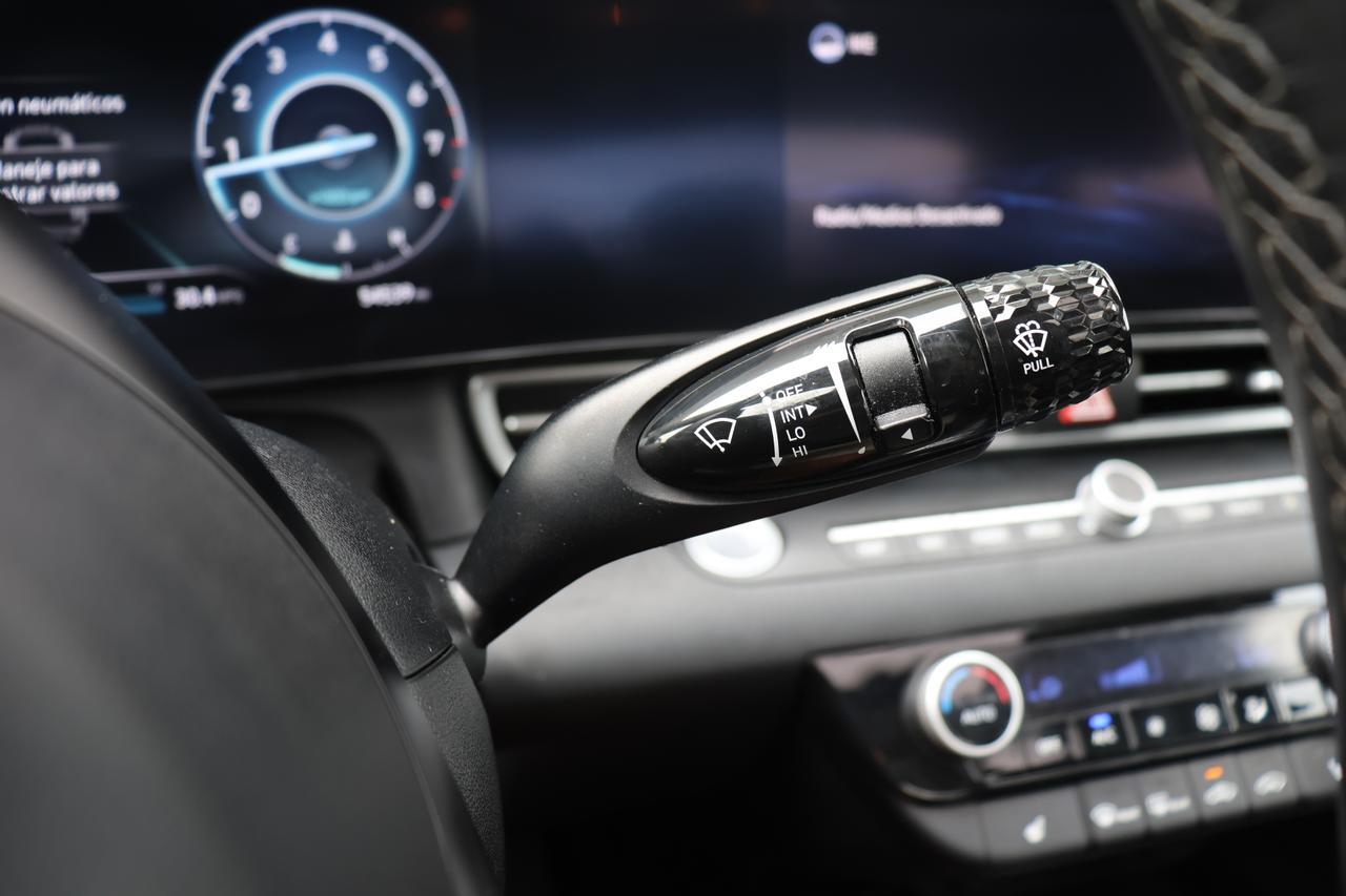 2022 HYUNDAI ELANTRA LIMITED Houston TX