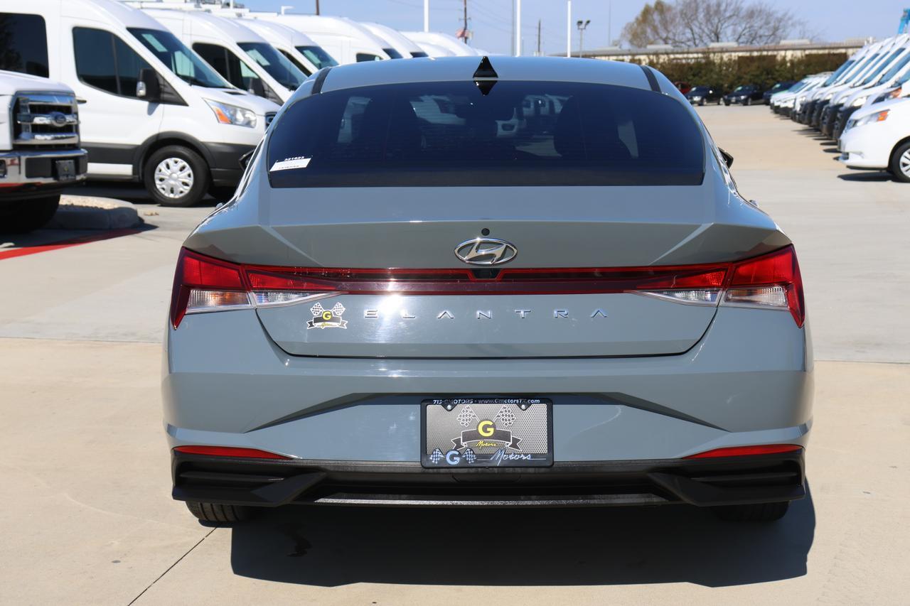 2022 HYUNDAI ELANTRA SEL Houston TX