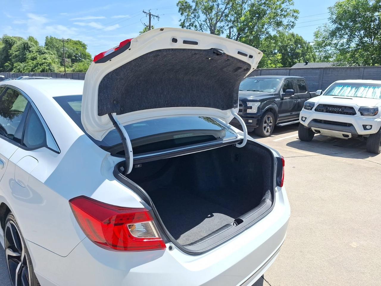 2022 Honda Accord Hybrid Sport Hurst TX