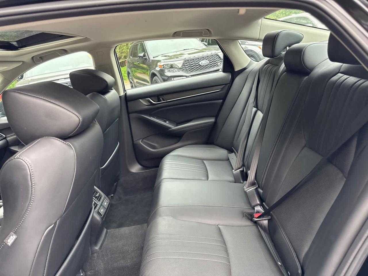 2022 Honda Accord Hybrid Touring Dartmouth MA