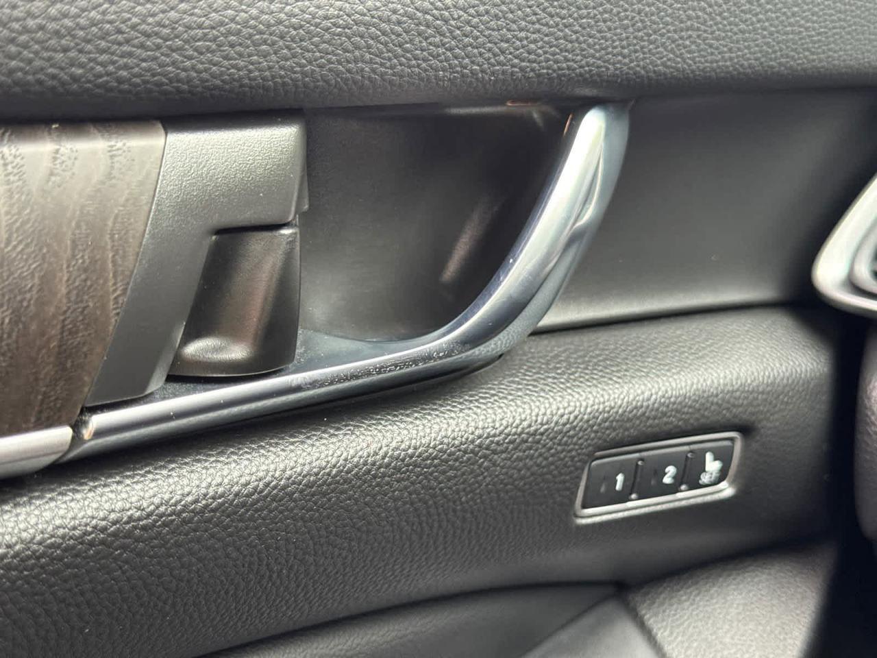 2022 Honda Accord Hybrid Touring Dartmouth MA