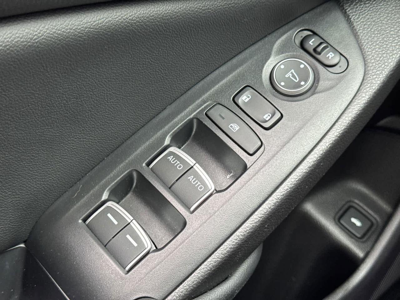 2022 Honda Accord Hybrid Touring Dartmouth MA