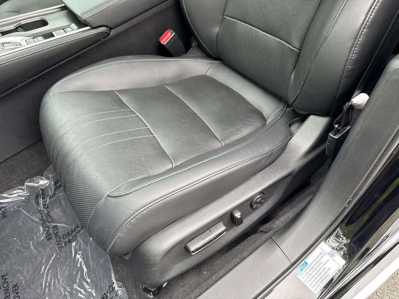 2022 Honda Accord Hybrid Touring Dartmouth MA