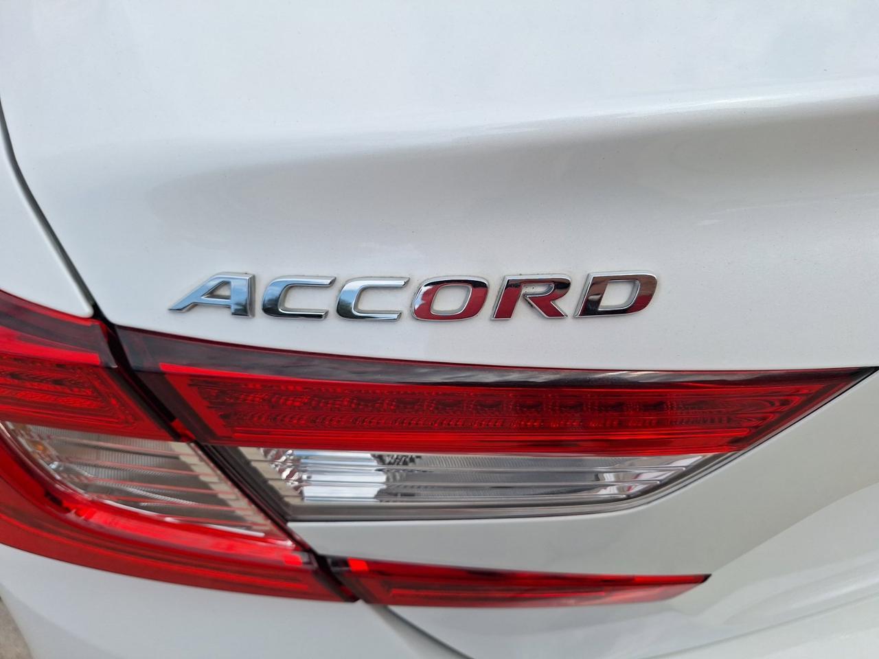2022 Honda Accord Hybrid Touring Hurst TX