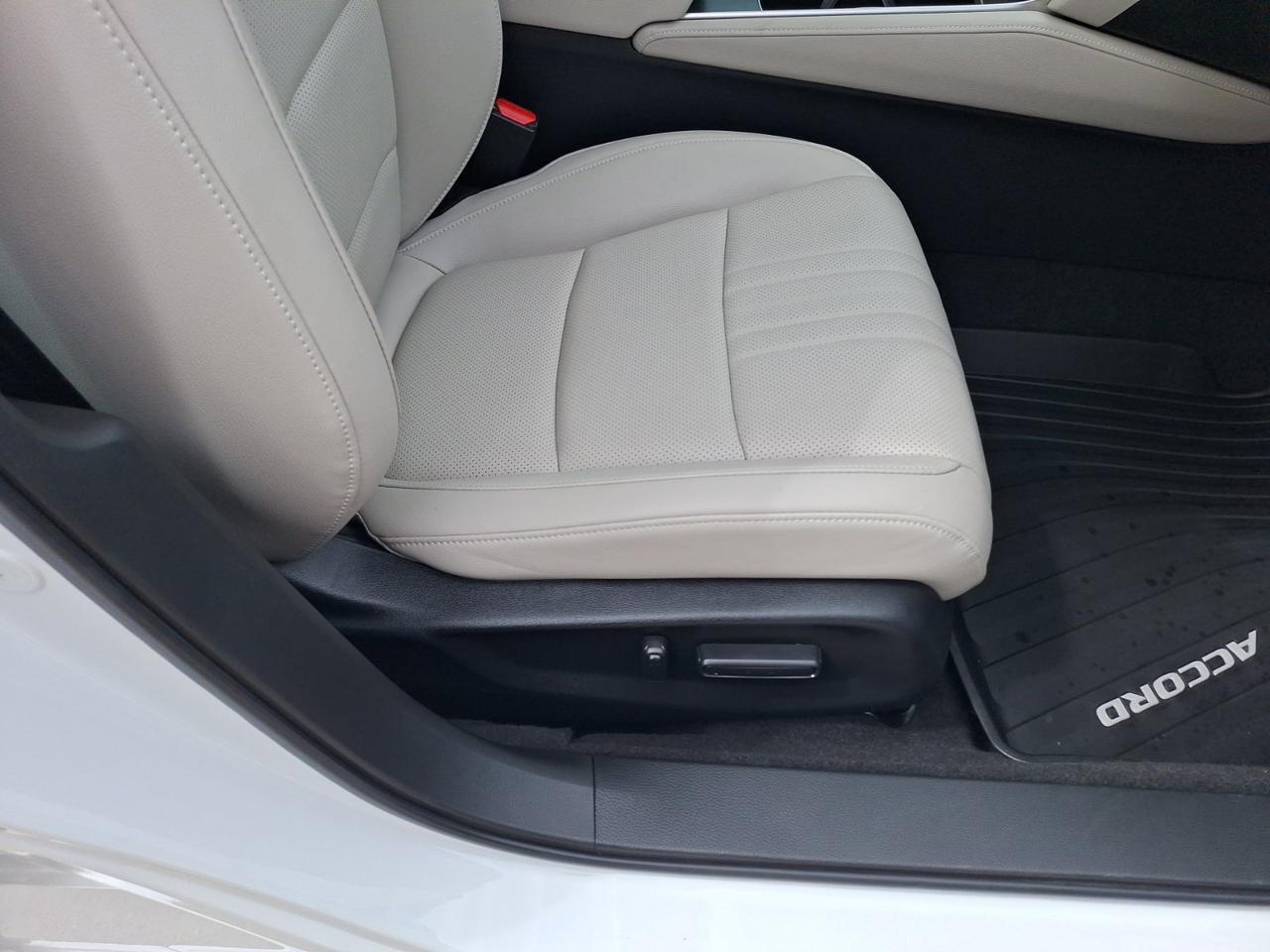 2022 Honda Accord Hybrid Touring Hurst TX