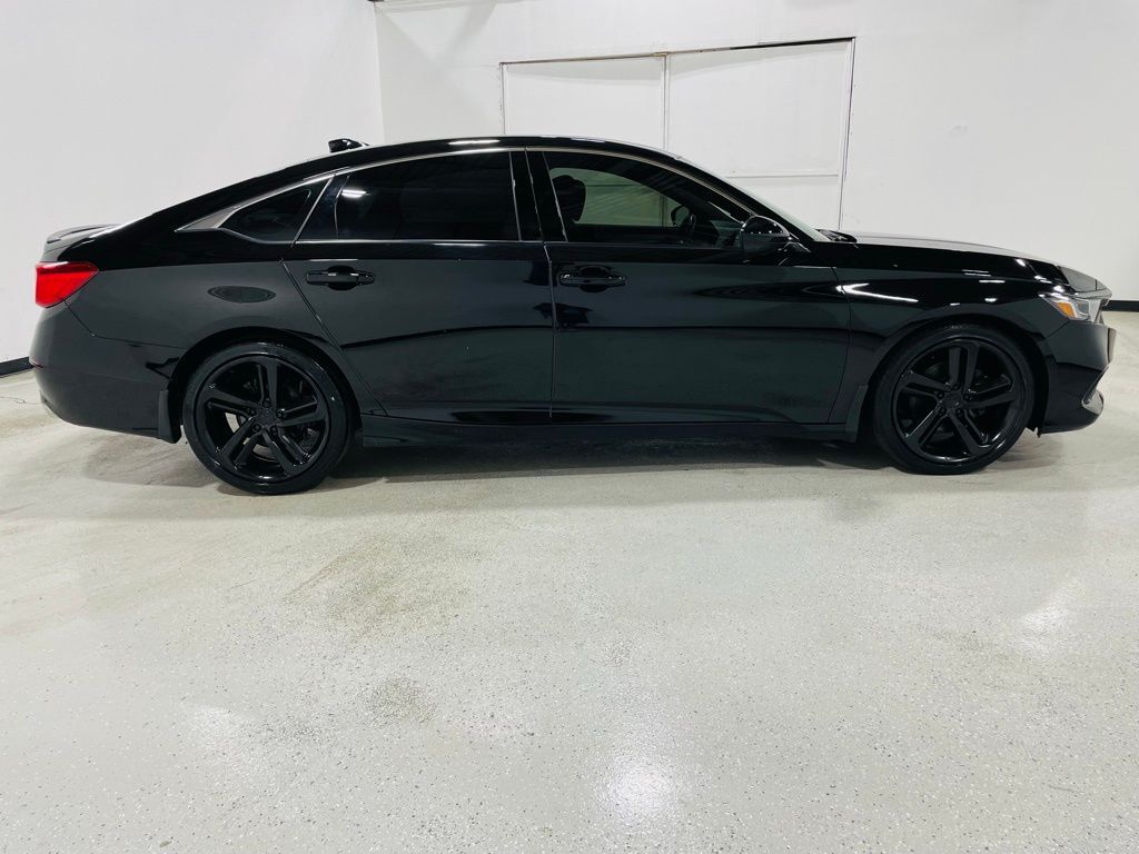 2022 Honda Accord Sport photo 8
