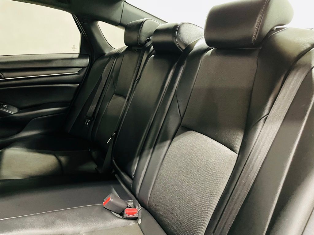 2022 Honda Accord Sport photo 23