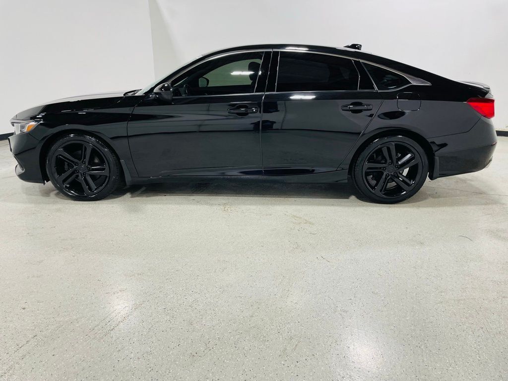 2022 Honda Accord Sport photo 4