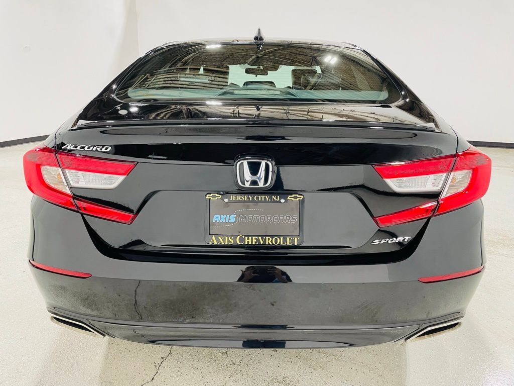 2022 Honda Accord Sport photo 6
