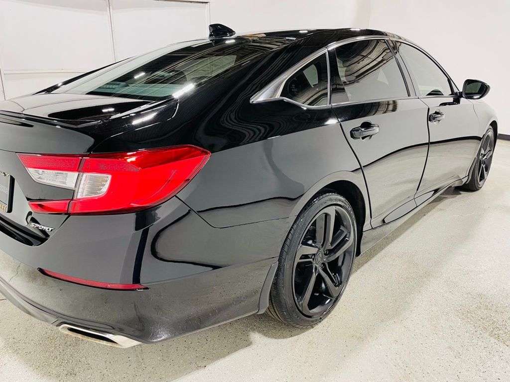 2022 Honda Accord Sport photo 7