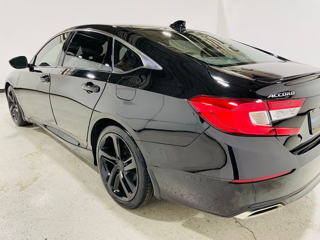 2022 Honda Accord Sport photo 5