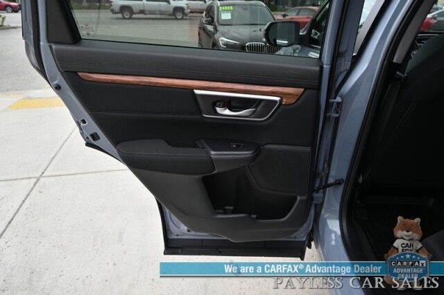 2022 Honda CR-V EX / AWD / AutoStart / Power & Heated Cloth Seats / Sunroof / Adaptive Cruise Control / Lane Depart & Blind Spot Alert / Apple CarPlay & Android Auto / Back Up Camera / Power Liftgate / 32 MPG / 1-Owner Anchorage AK