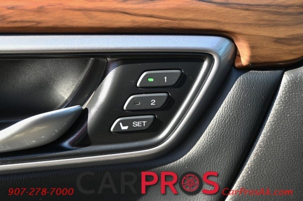 2022 Honda CR-V Hybrid EX-L - AWD - AutoStart - Power & Heated Leather Seats - Sunroof - Bluetooth - Apple CarPlay & Android Auto - Keyless Entry & Push to Start - Lane Departure & Blind Spot Alert - Back Up Camera - Power Liftgate - 40 MPG - 1-Owner Anchorage AK
