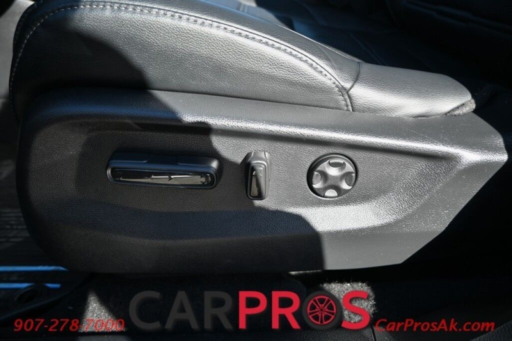 2022 Honda CR-V Hybrid EX-L - AWD - Power and Heated Leather Seats - Keyless Entry w/ Push to Start - Auto Start - Bluetooth - Apple CarPlay/Android Auto - Navigation - BSI System w/ Collision Mitigation - Navigation - Power Sunroof Anchorage AK