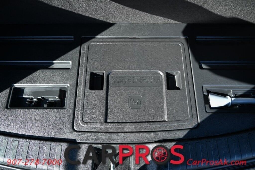 2022 Honda CR-V Hybrid EX-L - AWD - Power and Heated Leather Seats - Keyless Entry w/ Push to Start - Auto Start - Bluetooth - Apple CarPlay/Android Auto - Navigation - BSI System w/ Collision Mitigation - Navigation - Power Sunroof Anchorage AK