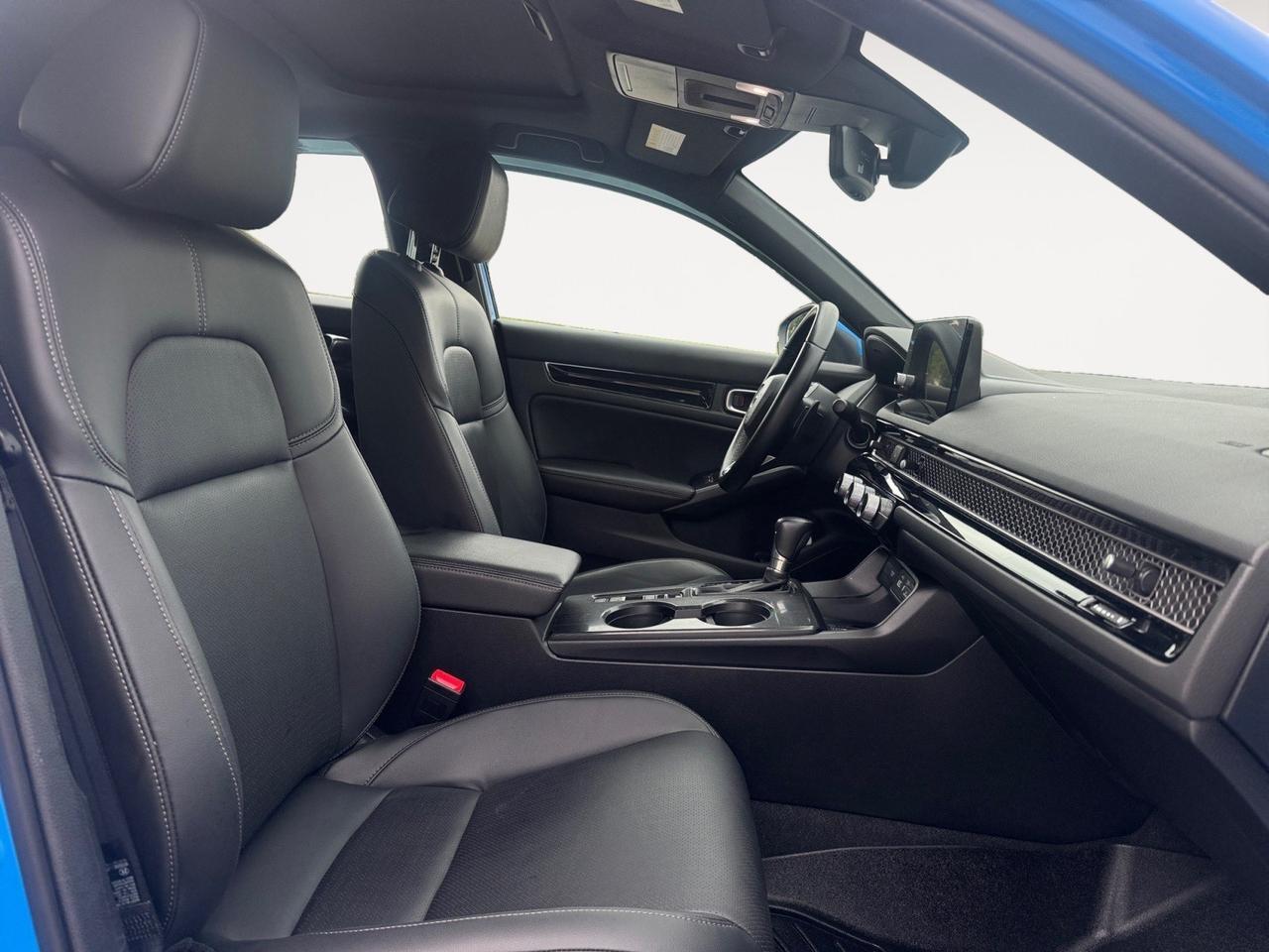 2022 Honda Civic Hatchback SPORT TOURING, HEATED SEATS, BOSE SPEAKERS, SUNROOF, BLIND SPOT ALERT, ADAPTIVE CRUISE CONTROL, REMOTE START, CLEAN CARFAX, YOUR PERFECT RIDE IS WAITING- LETS GO!!! Norfolk VA