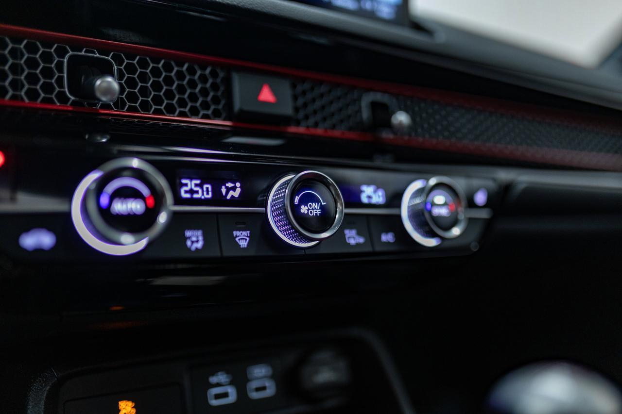 2022 Honda Civic Si Sedan Manual Nav Roof BCam Red Deer AB