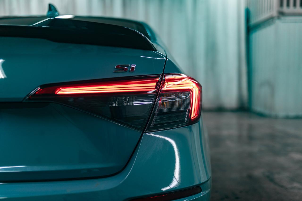 2022 Honda Civic Si Sedan Manual Nav Roof BCam Red Deer AB