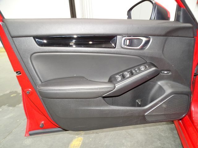 2022 Honda Civic Touring - Photo 16