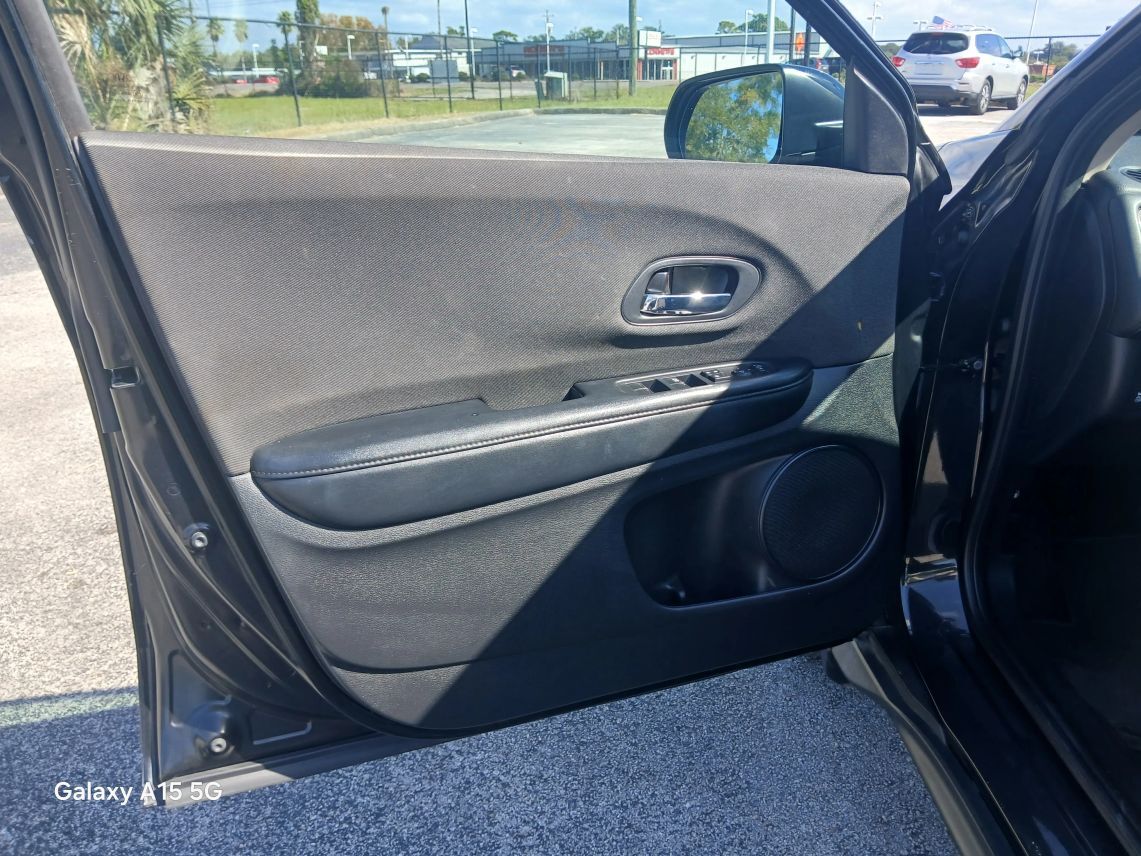 2022 Honda HR-V LX Sport Utility 4D Maitland FL