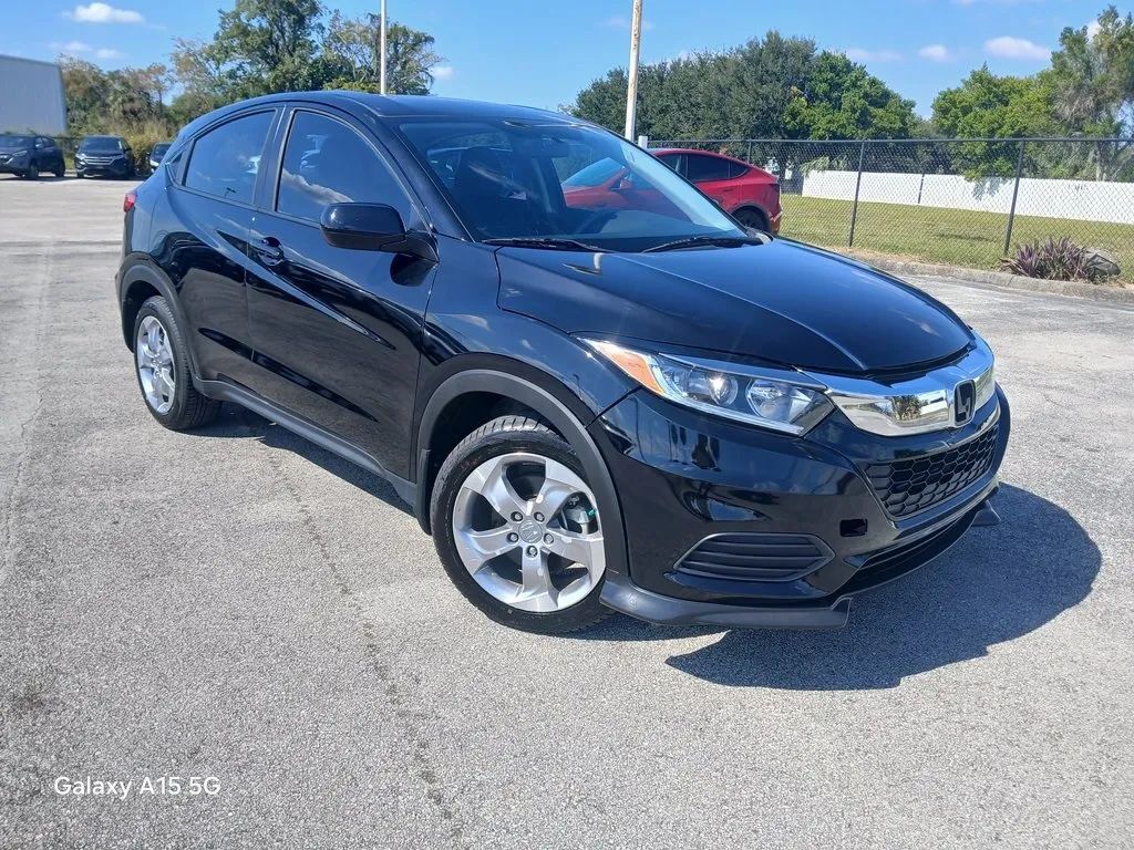 2022 Honda HR-V LX Sport Utility 4D