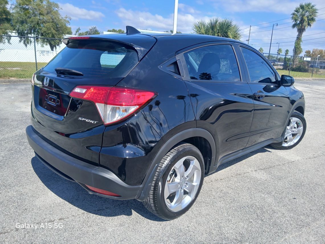 2022 Honda HR-V LX Sport Utility 4D