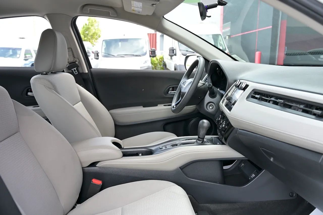 2022 Honda HR-V LX Sport Utility 4D Doral FL