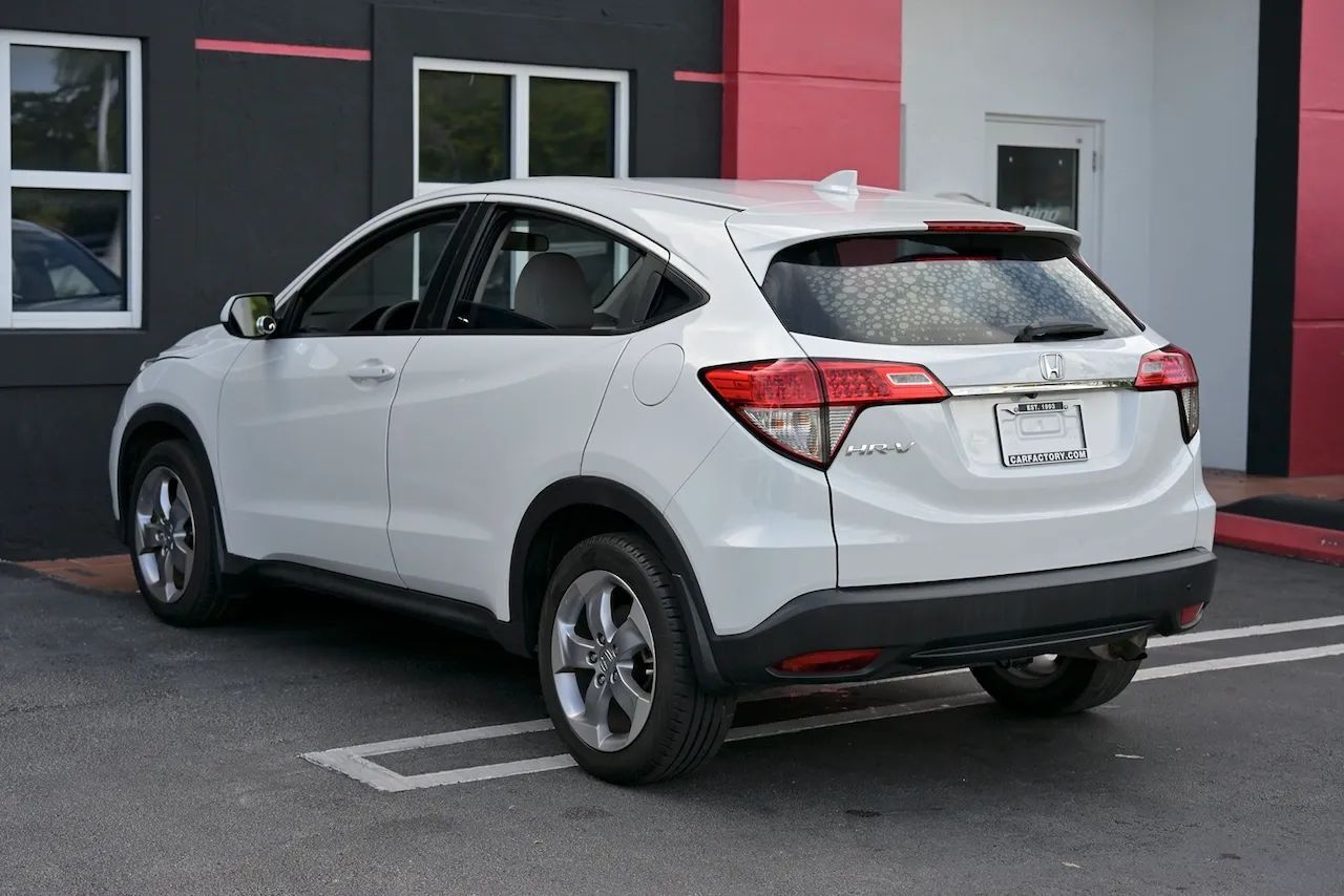 2022 Honda HR-V LX Sport Utility 4D Doral FL