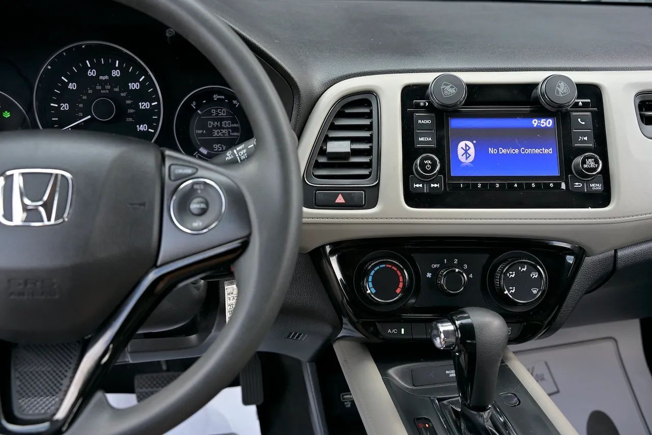 2022 Honda HR-V LX Sport Utility 4D Doral FL