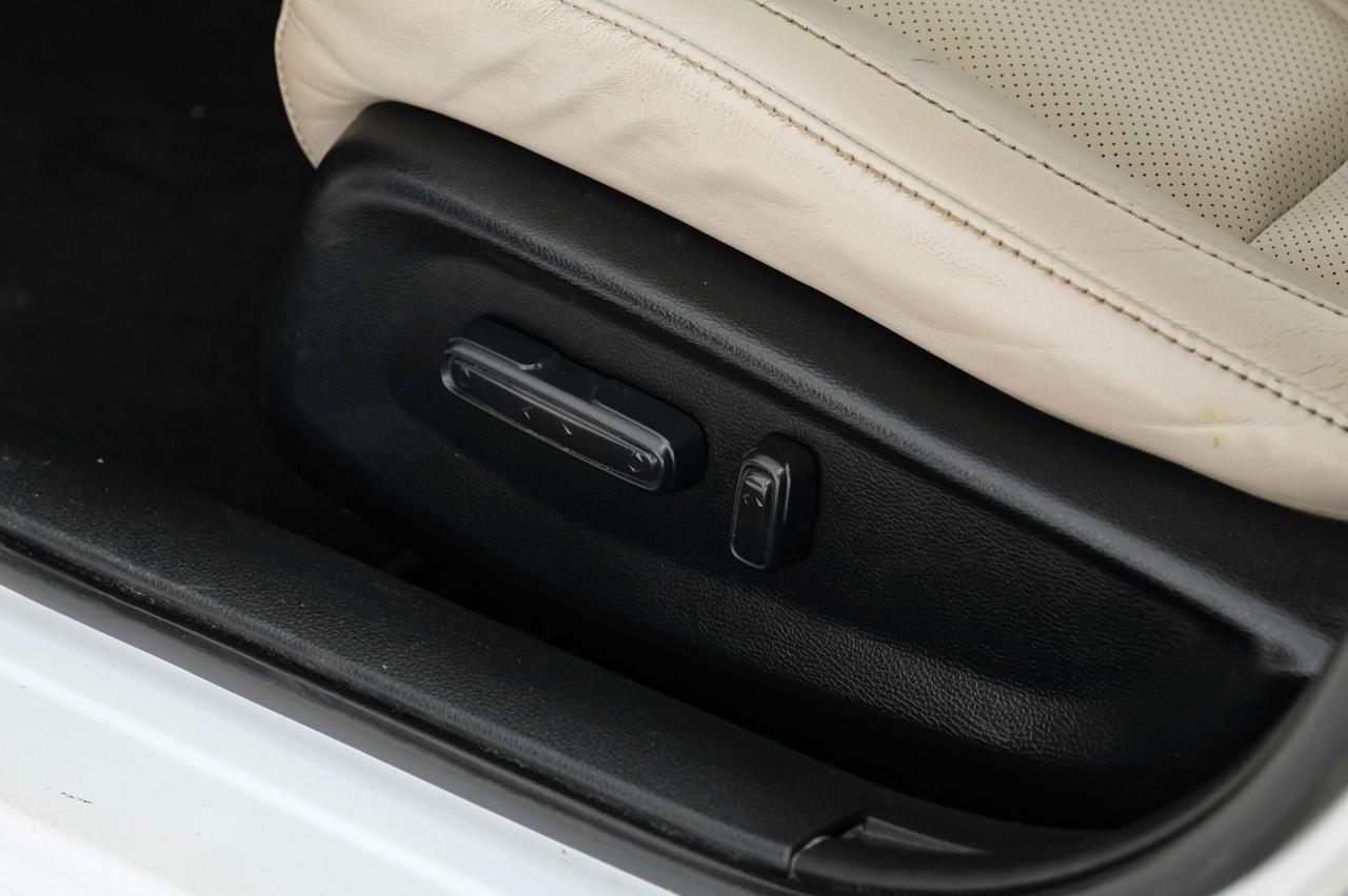 2022 Honda Insight TOURING HONDA SENSING SUITE BLIND SPOT NAVIGATION SUNROOF LEATHE Carrollton TX