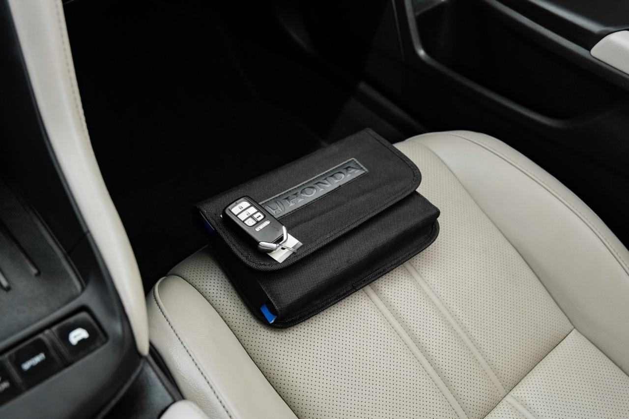 2022 Honda Insight TOURING HONDA SENSING SUITE BLIND SPOT NAVIGATION SUNROOF LEATHE Carrollton TX