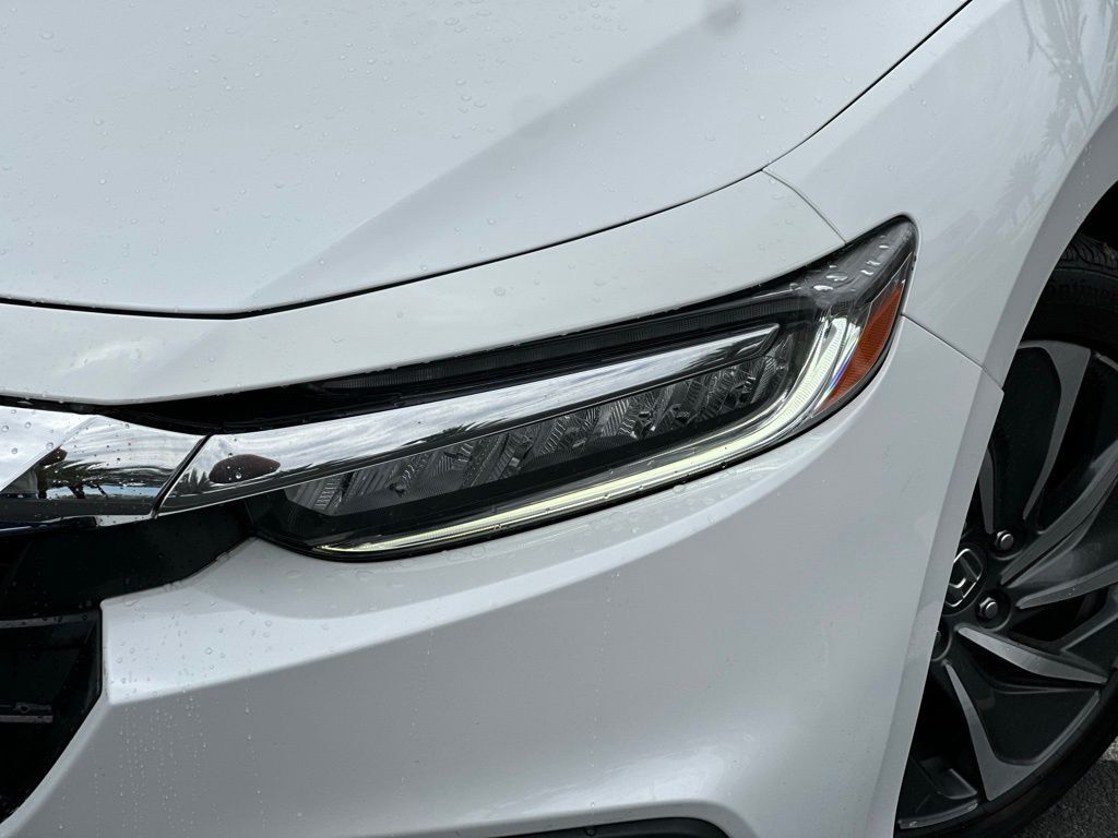 2022 Honda Insight Touring