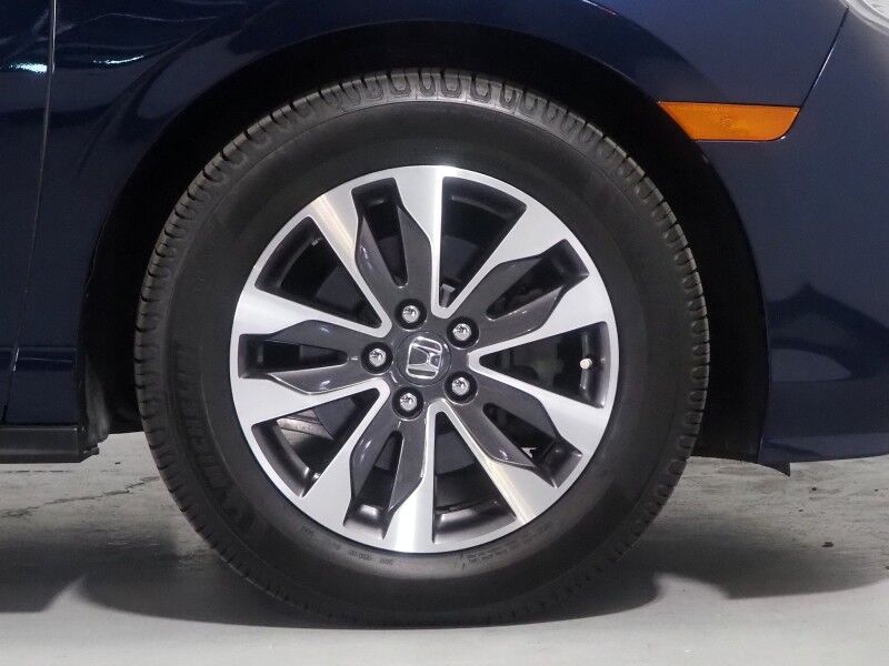 2022 Honda Odyssey EX-L *ADAPTIVE CRUISE, SAFETY ALERTS, BACKUP-CAMERA, COLOR TOUCHSCREEN, MOONROOF, LEATHER, HEATED SEATS, REMOTE START, KEYLESS ENTRY, POWER LIFTGATE, BLUETOOTH, ANDROID & APPLE Round Rock TX