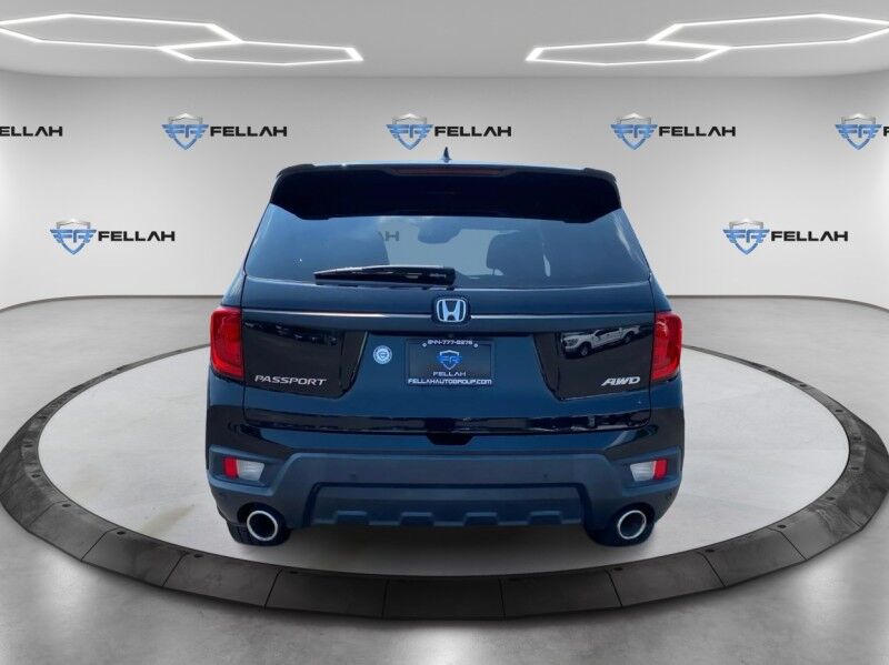 2022 Honda Passport EX-L photo 2