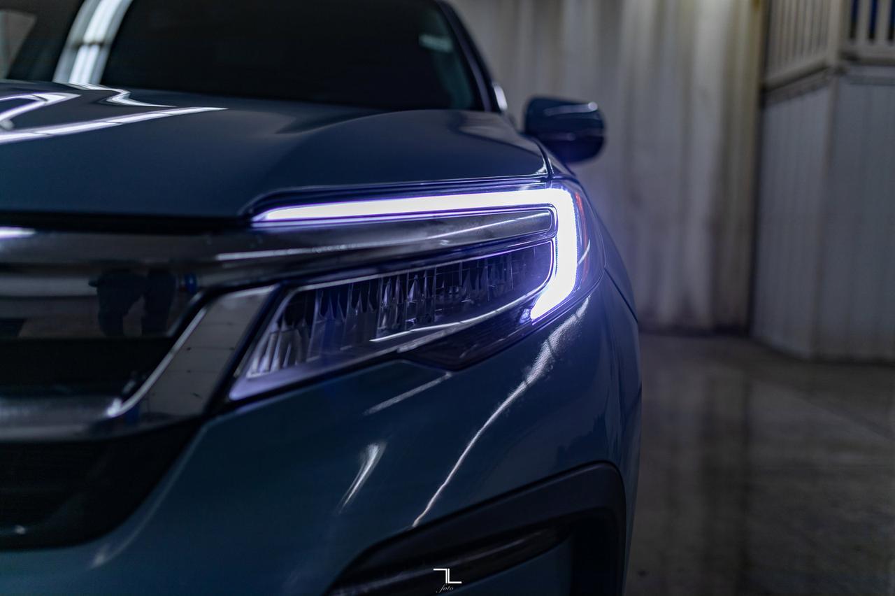 2022 Honda Pilot AWD Touring Leather Roof Nav 8 Pass Red Deer AB