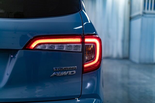 2022 Honda Pilot AWD Touring Leather Roof Nav 8 Pass Red Deer AB