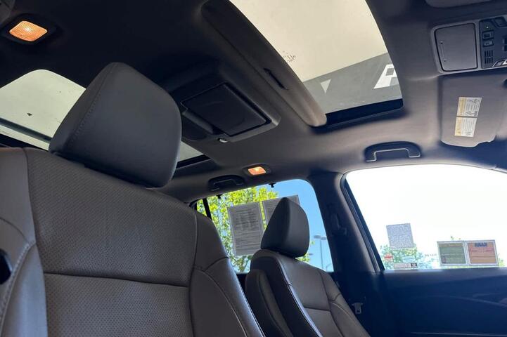 2022 Honda Pilot Elite Roseville CA