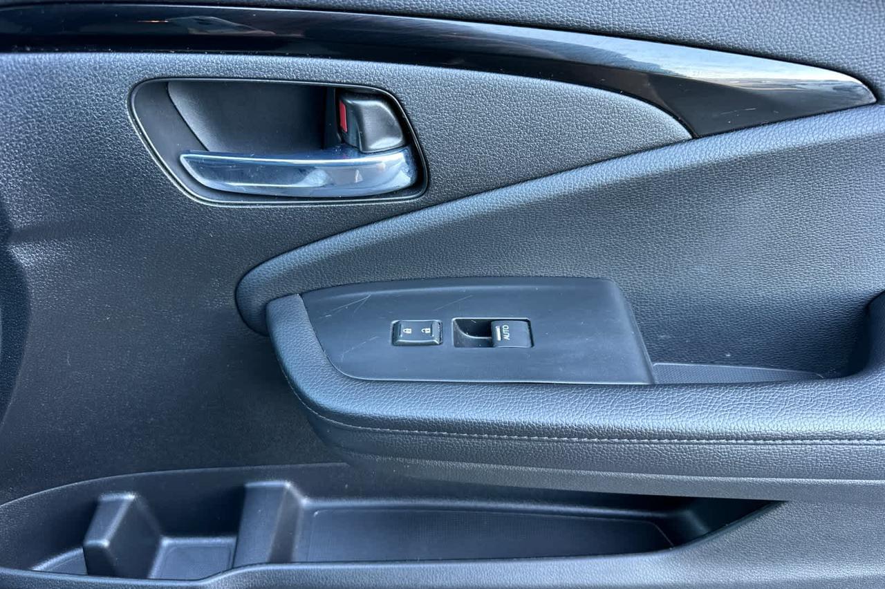 2022 Honda Pilot Touring 7-Passenger Roseville CA