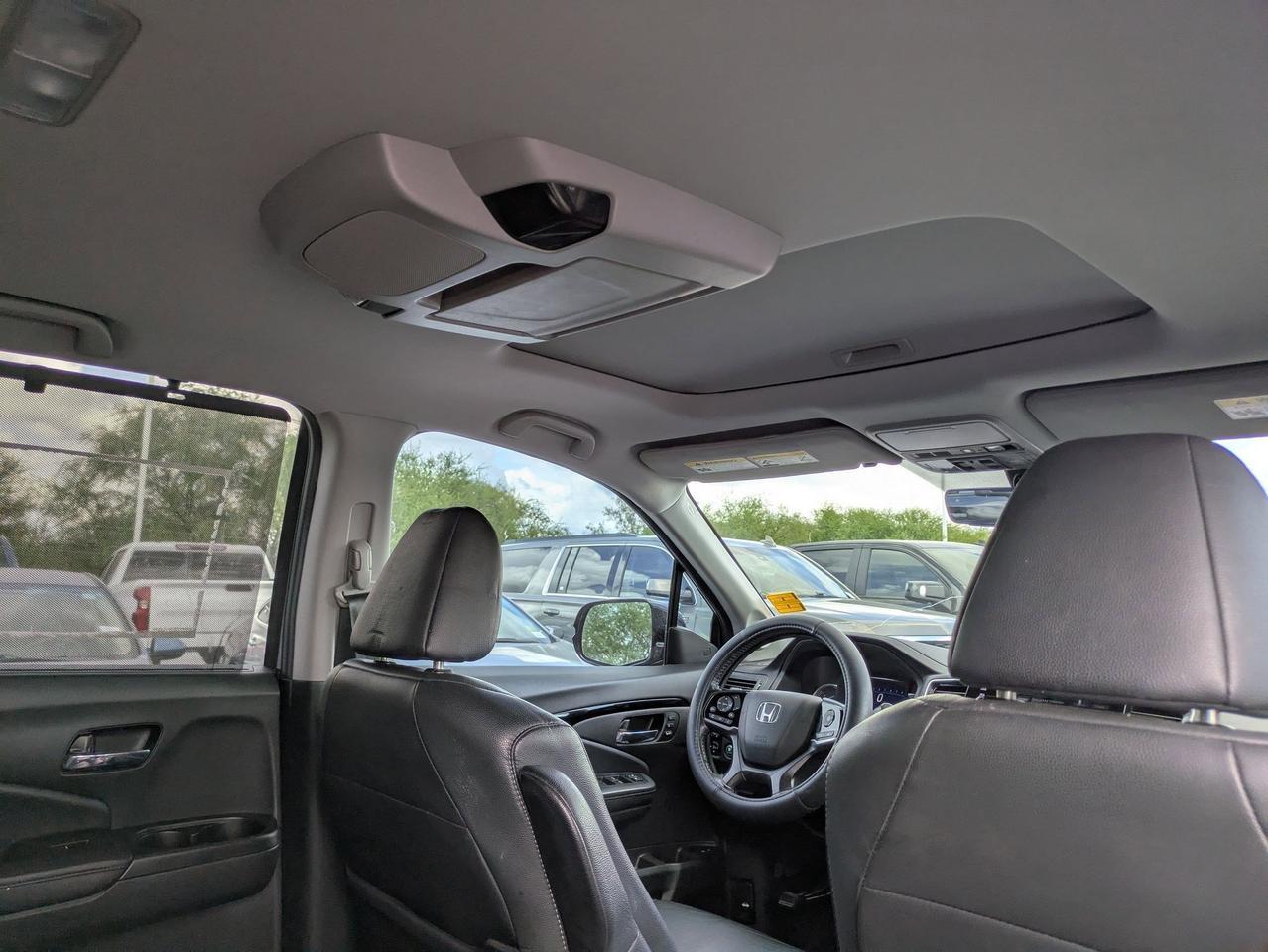 2022 Honda Pilot Touring 7-Passenger Castroville TX