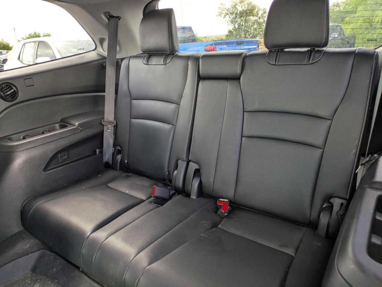 2022 Honda Pilot Touring 7-Passenger Castroville TX