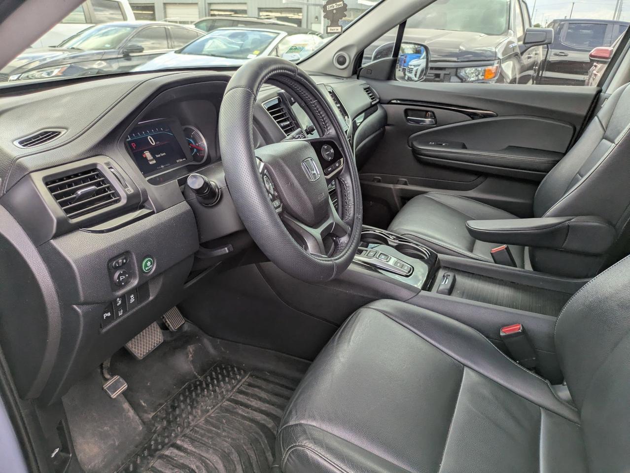 2022 Honda Pilot Touring 7-Passenger Castroville TX