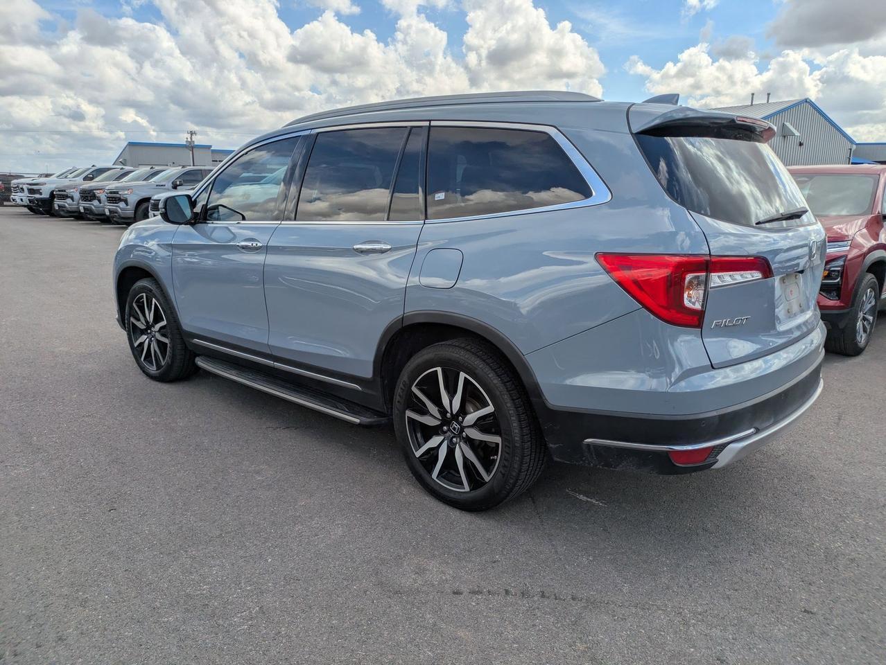 2022 Honda Pilot Touring 7-Passenger Castroville TX