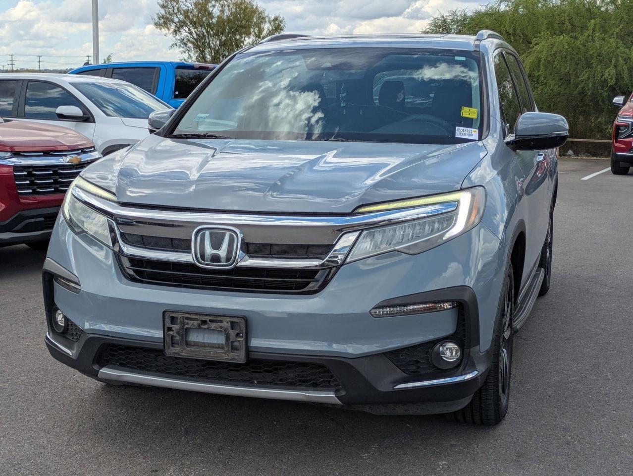 2022 Honda Pilot Touring 7-Passenger Castroville TX