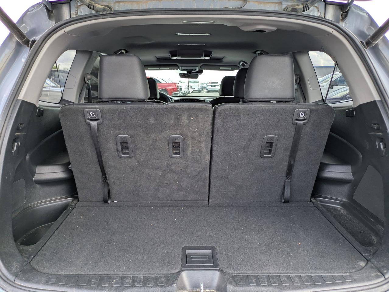 2022 Honda Pilot Touring 7-Passenger Castroville TX